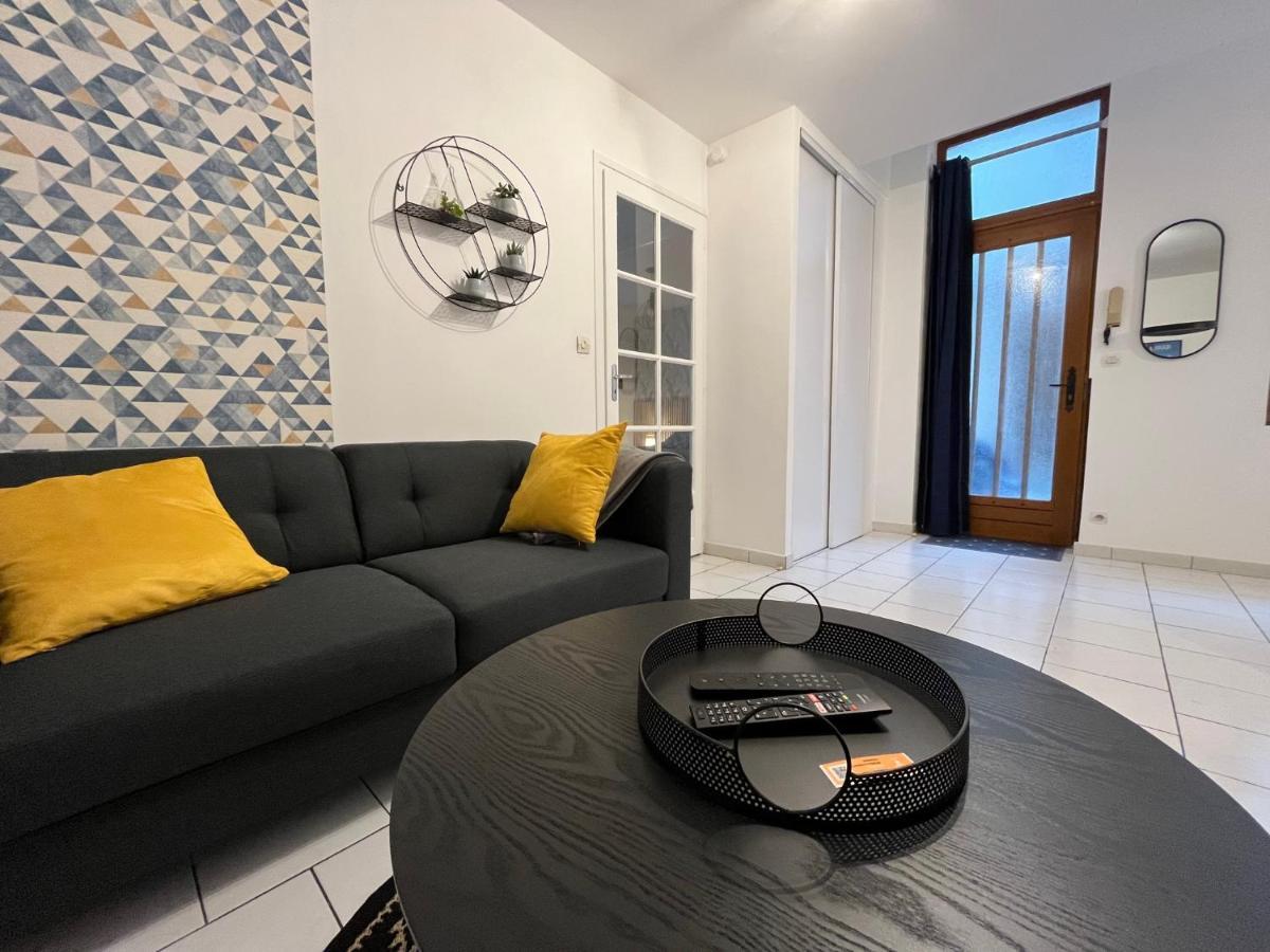 Superbe Appartement En Centre Ville D'アラス エクステリア 写真