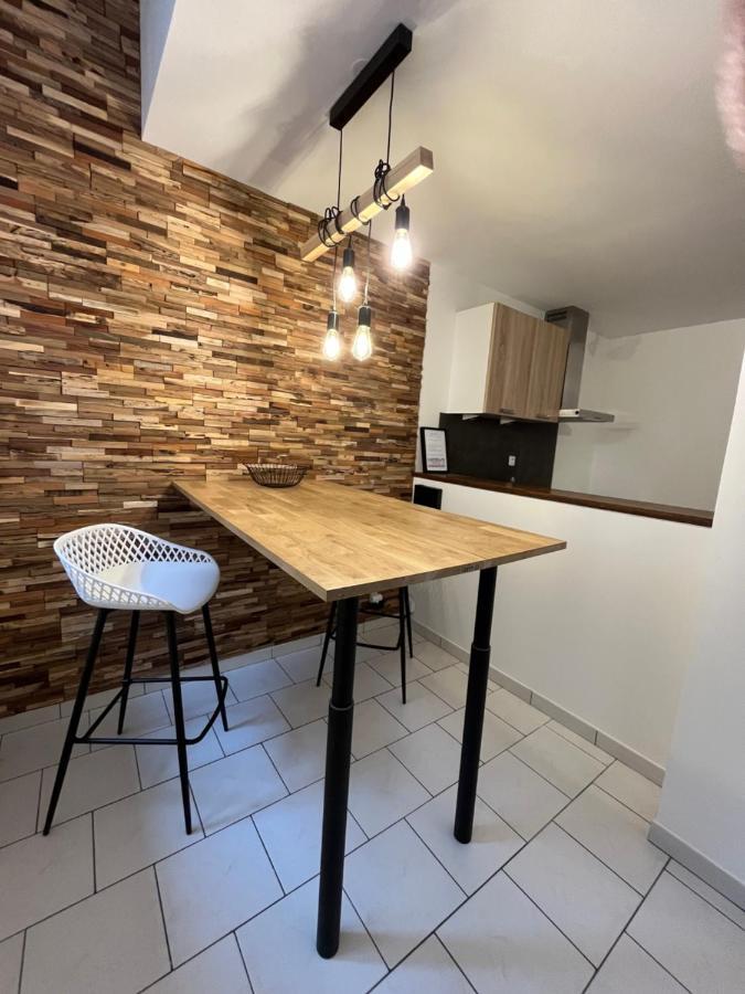 Superbe Appartement En Centre Ville D'アラス エクステリア 写真